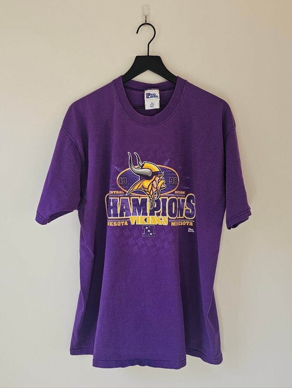 Vintage 90s Minnesota Vikings Purple Division Champions Tee